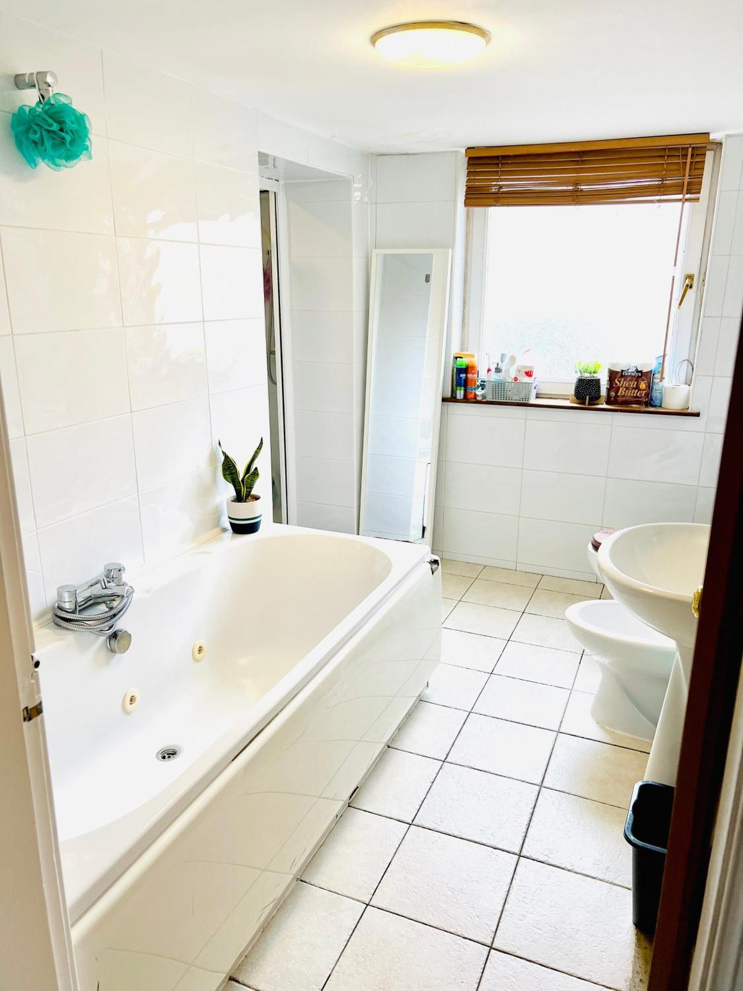Leith Walk Villa Budget Guest House เอดินบะระ ภายนอก รูปภาพ